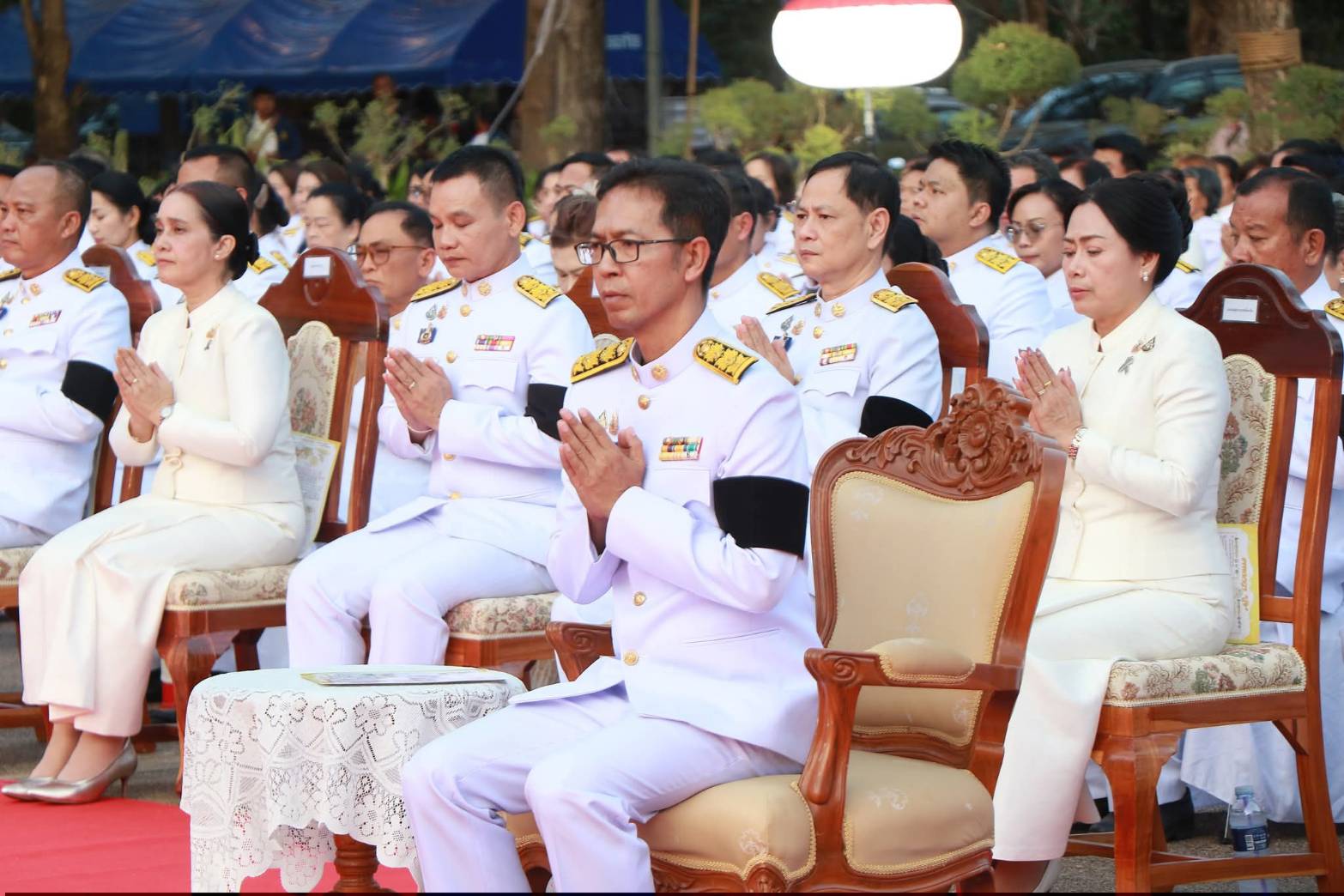 title - ร่วมพิธีบำเพ็ญกุศลและแสดงความอาลัย ในวาระครบ 100 วัน (สตมวาร) แห่งการสวรรคต สมเด็จพระนางเจ้าสิริกิติ์ พระบรมราชินีนาถ พระบรมราชชนนีพันปีหลวง
